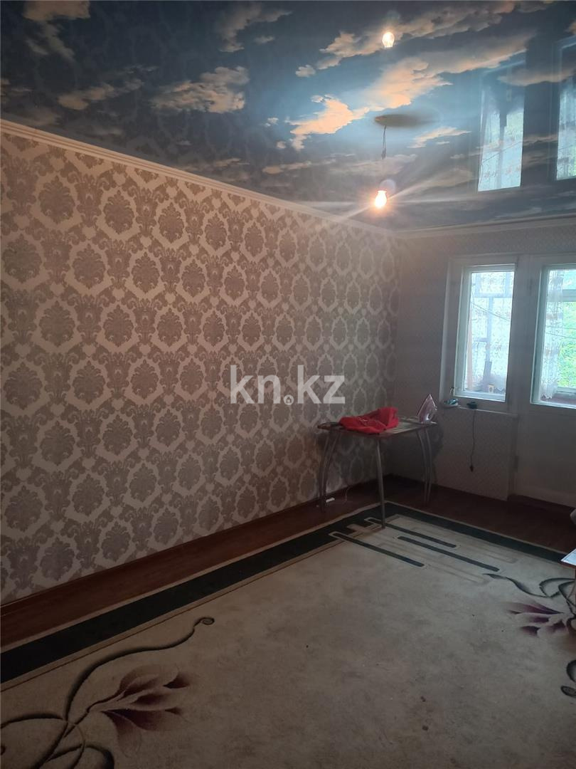 Продажа 2-комнатной квартиры, 43 м², ул. Абая - Продажа  двухкомнатных квартир в Темиртау с фото фото 1 из 12