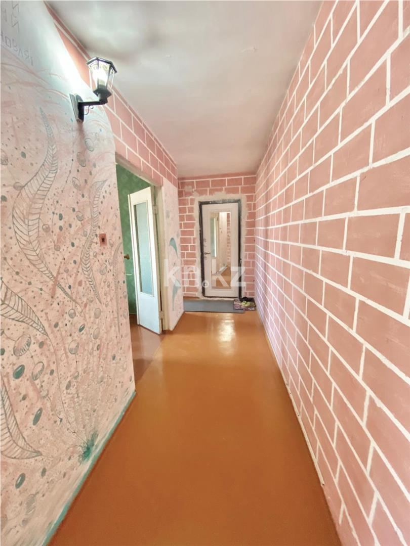 Продажа 3-комнатной квартиры, 68 м², мкр-н Восток-1, дом  16 - Продажа  трехкомнатных квартир в Караганде фото 7 из 16