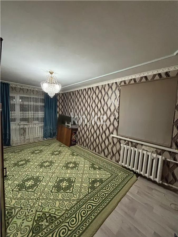 Продажа 3-комнатной квартиры, 61 м², 2 мкр-н, дом  27 - Продажа квартир в Абае фото 1 из 7