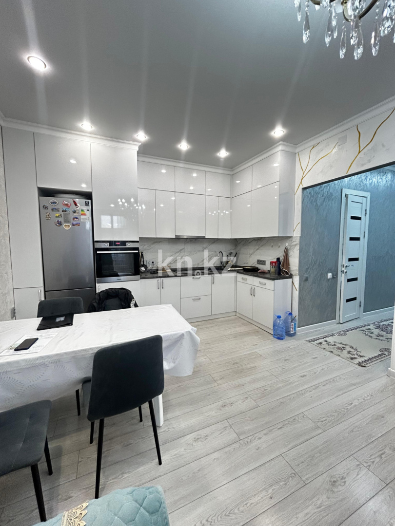 Продажа 3-комнатной квартиры, 64 м², ул. Ашимова, дом  21 - Продажа  трехкомнатных квартир в Караганде фото 3 из 10