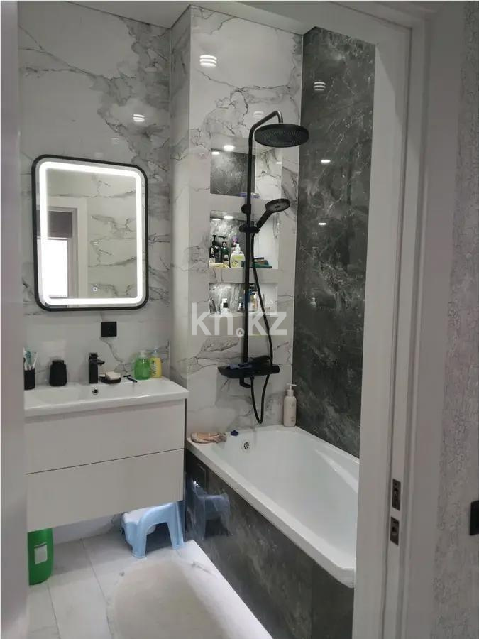 Продажа 3-комнатной квартиры, 95 м², мкр-н Степной-4, дом  участок 23/2 в Караганде - фото 4