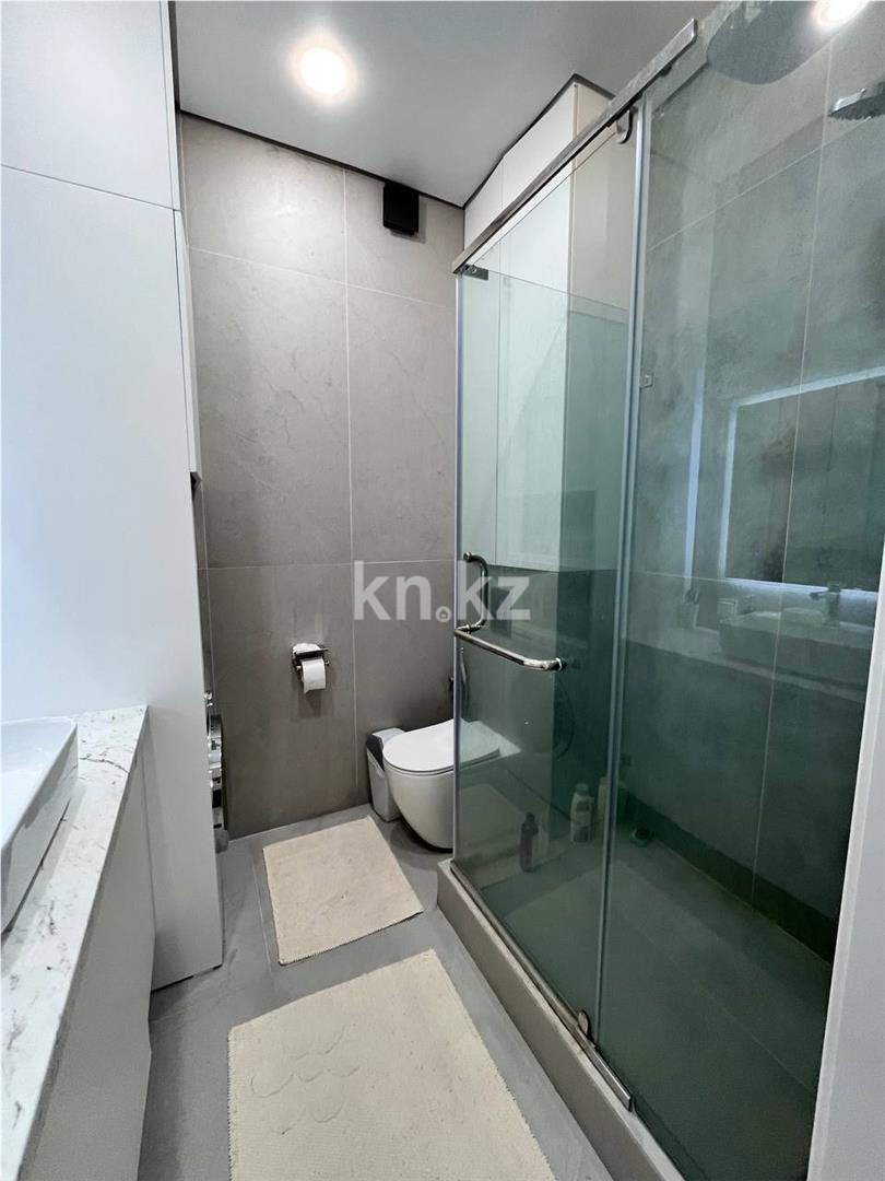 Продажа 4-комнатной квартиры, 131 м², ул. Ашимова в Караганде - фото 17