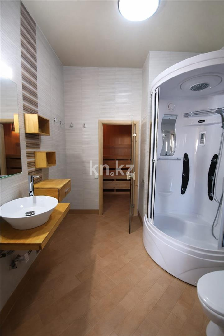 Продажа 6-комнатной квартиры, 227 м² - Продажа пятикомнатных и более квартир в Караганде фото 9 из 19