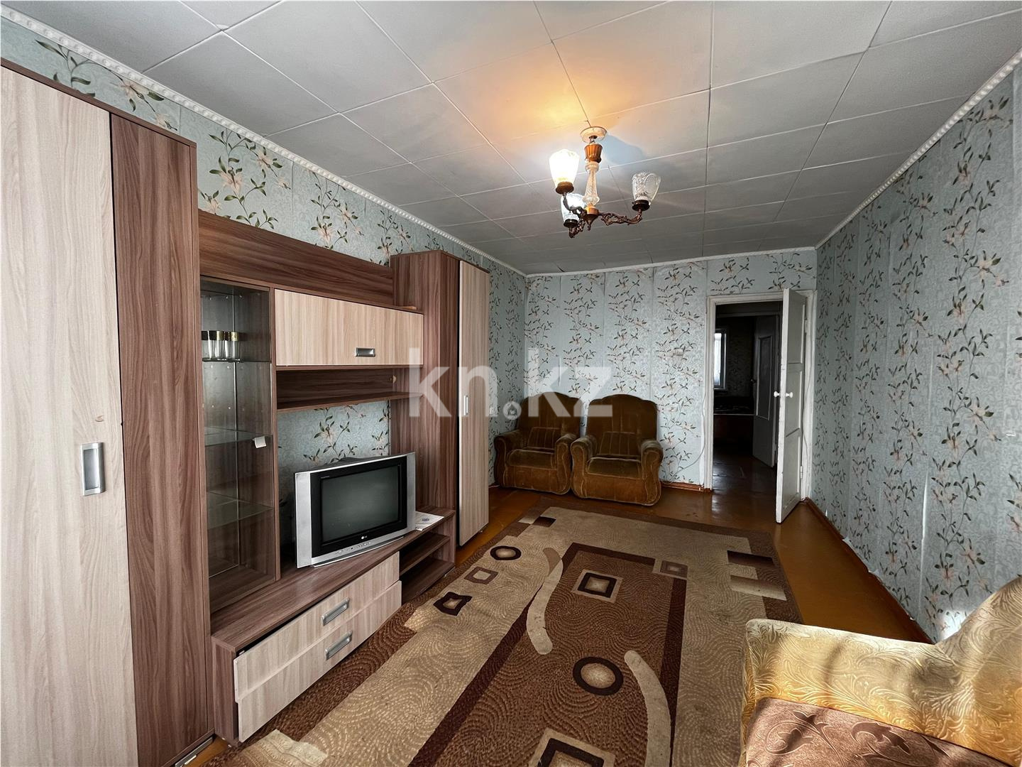 Продажа 2-комнатной квартиры, 47 м², мкр-н 16 - Продажа квартир в Караганде фото 2 из 10