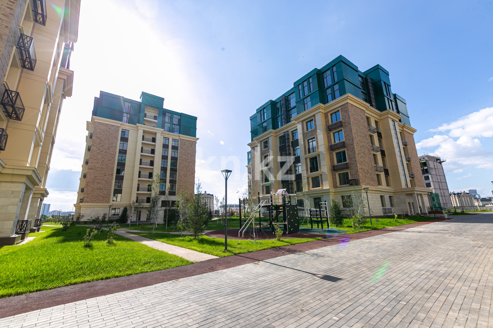 Продажа 3-комнатной квартиры, 95 м², ул. Тыныбаева, дом  13/1 в Астане - фото 15