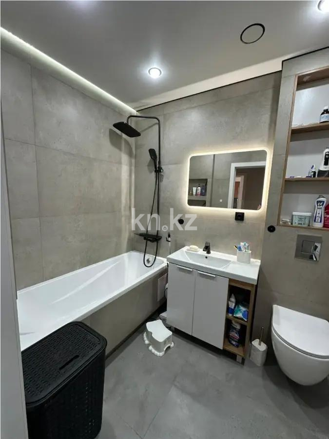 Продажа 2-комнатной квартиры, 53.7 м² в Алматы - фото 3