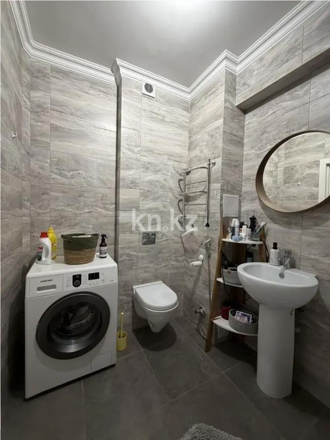 Продажа 1-комнатной квартиры, 45.2 м² в Алматы - фото 3