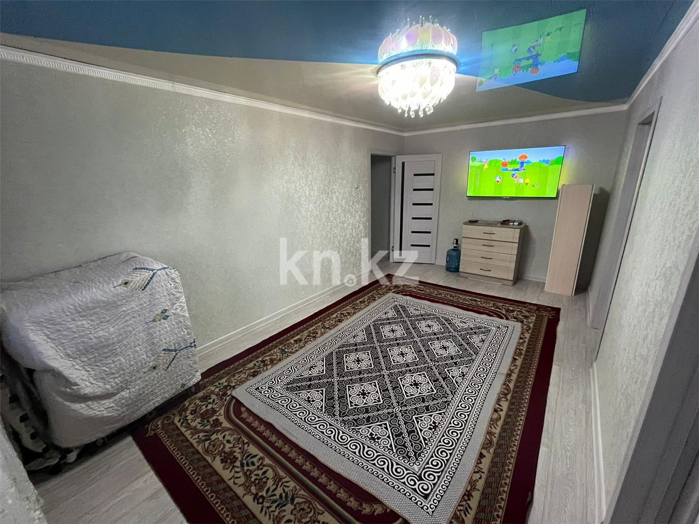 Продажа 3-комнатной квартиры, 48 м², мкр-н 2, дом  11 - Продажа квартир в Абае фото 3 из 8