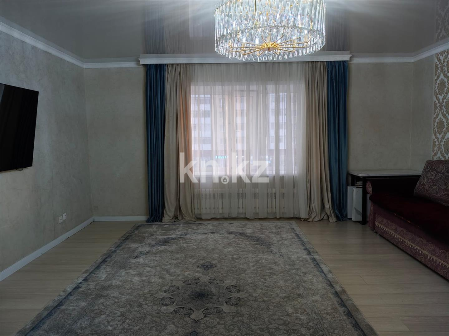 Продажа 3-комнатной квартиры, 106 м², ул. Айнакол - Продажа  трехкомнатных квартир в Астане фото 1 из 19