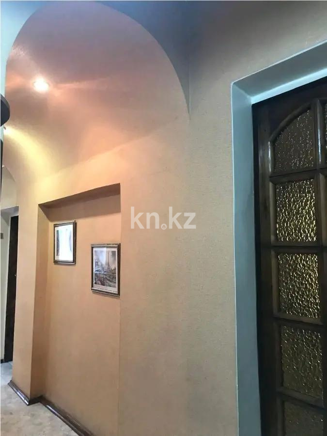 Продажа 3-комнатной квартиры, 74 м², пр. Бухар-жырау, дом  28а - Продажа квартир в Караганде фото 4 из 5