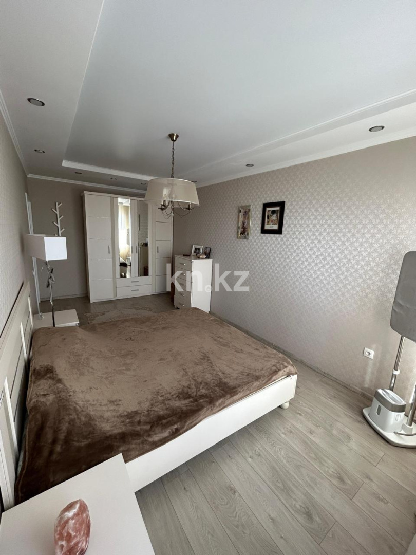 Продажа 2-комнатной квартиры, 69 м², пр. Республики - Продажа  двухкомнатных квартир в Караганде фото 6 из 14