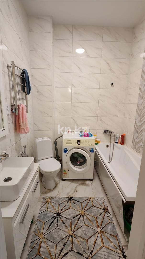 Продажа 3-комнатной квартиры, 59 м², ул. Муканова - Продажа  трехкомнатных квартир в Караганде фото 16 из 20