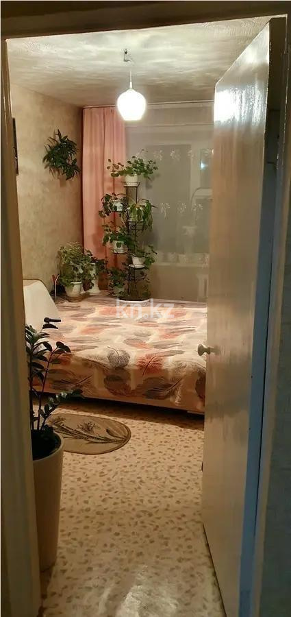 Продажа 2-комнатной квартиры, 53 м², 22 мкр., дом  30 в Караганде - фото 3