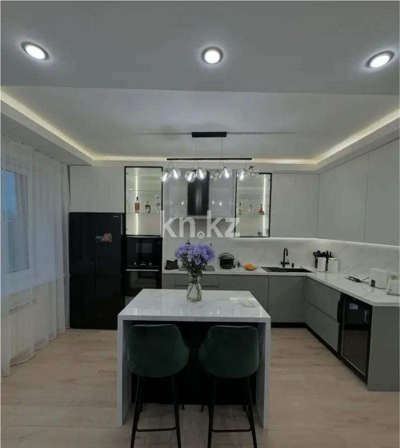 Продажа 4-комнатной квартиры, 120 м², пр. Кабанбай батыра, дом  11 - Продажа квартир в Астане с фото фото 3 из 3