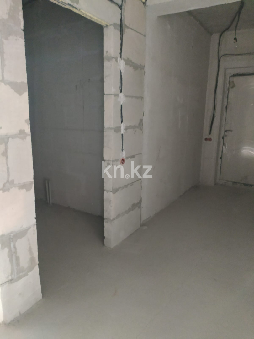 Продажа 3-комнатной квартиры, 98 м², пр. Сейфуллина - Продажа квартир в Алматы фото 14 из 19