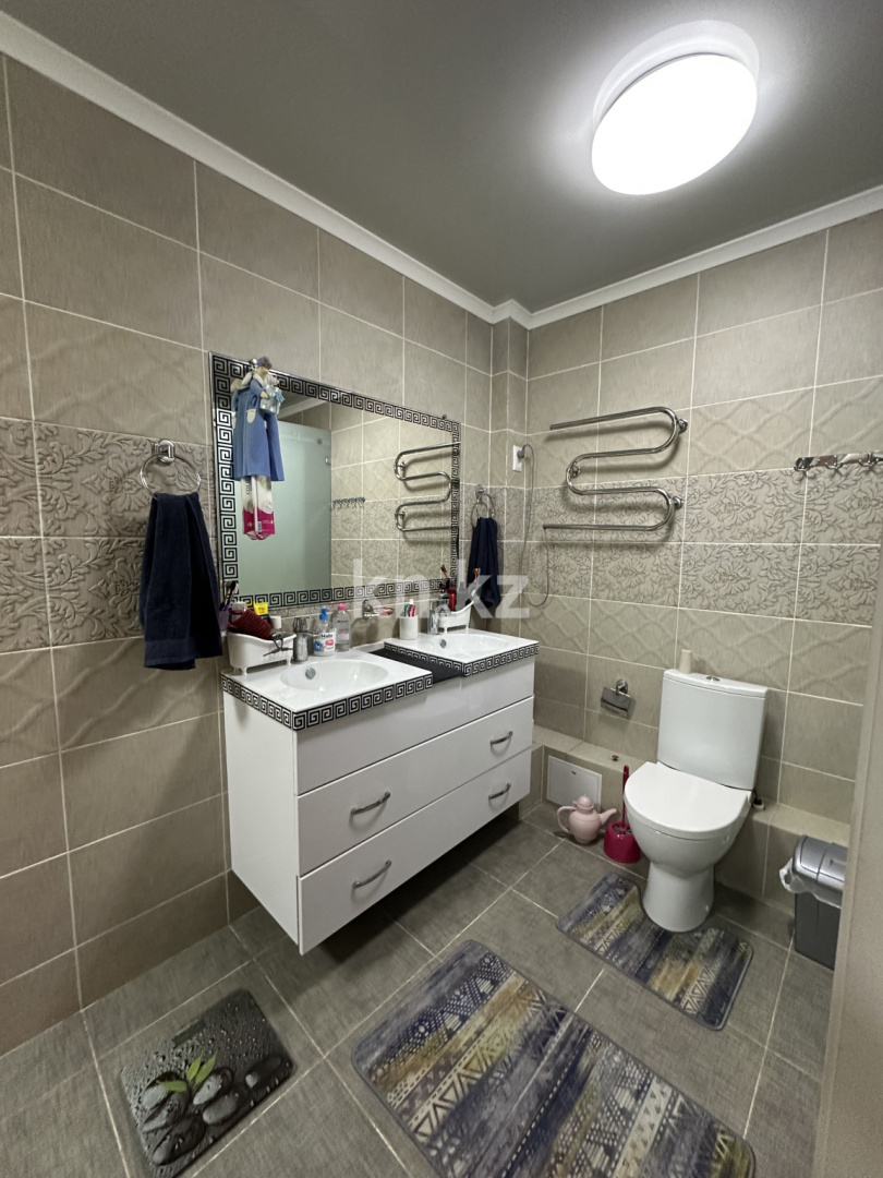 Продажа 4-комнатной квартиры, 76.3 м² - Продажа квартир в Городе Караганды - страница 2 фото 24 из 32