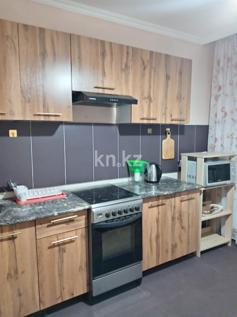 Аренда 1-комнатной квартиры, 38 м² - Аренда недвижимости в Астане фото 2 из 12