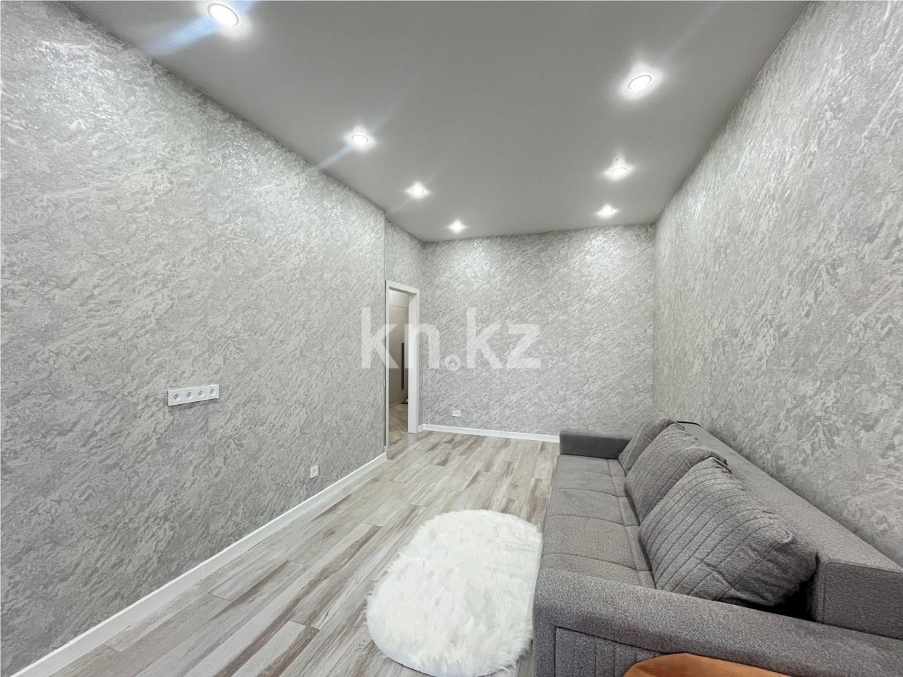 Продажа 1-комнатной квартиры, 43 м², ул. Дюсембекова, дом  83/1 - Продажа квартир в Караганде фото 2 из 16