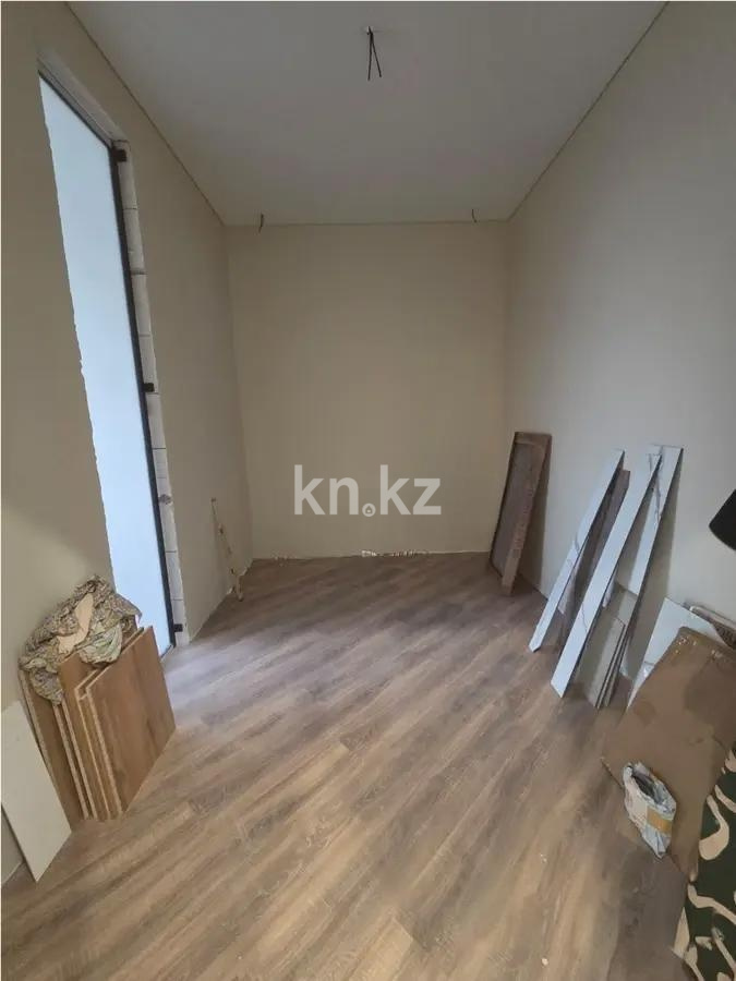 Продажа 3-комнатной квартиры, 43 м² - Продажа трехкомнатных квартир в Казахстане - страница 13 фото 1 из 3