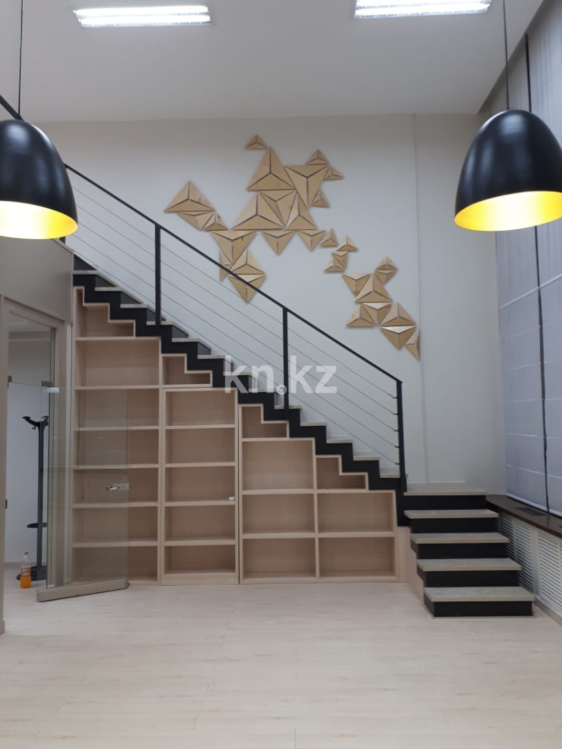 Аренда , пр. Кошкарбаева, дом  10/1 - Аренда офисных и торговых помещений в Астане фото 2 из 4