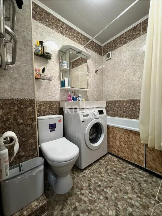 Продажа 3-комнатной квартиры, 62 м², ул. Алтынсарина, дом  68/3 в Алматы - фото 4