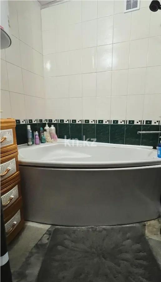 Продажа 4-комнатной квартиры, 87 м², ул. Парковая, дом  11а - Продажа квартир в Шахтинске фото 5 из 8