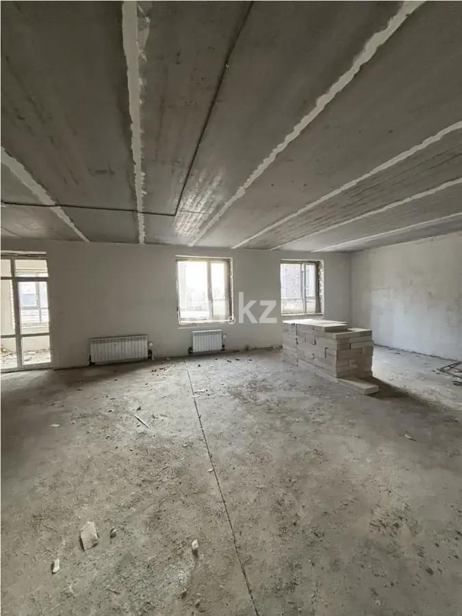 Продажа 3-комнатной квартиры, 77 м², ул. Крылова, дом  15 - Продажа квартир в Караганде фото 1 из 1