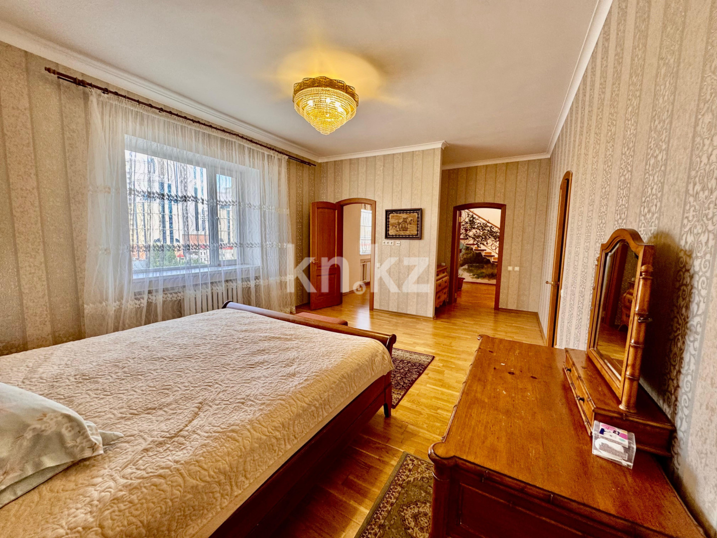 Продажа 6-комнатной квартиры, 383 м², Иманбаева, дом  12/1 - Продажа  пятикомнатных квартир в новостройках Астаны фото 14 из 40