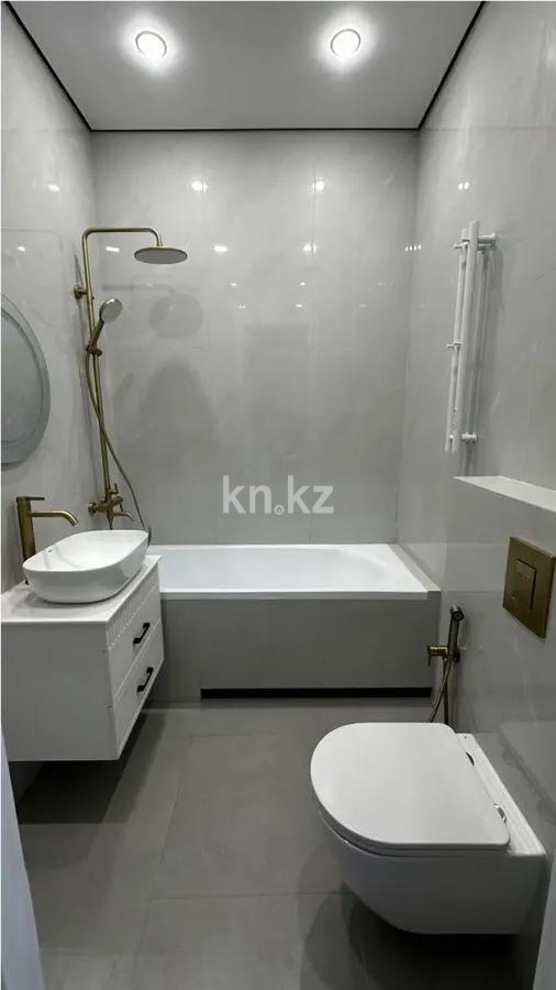 Продажа 2-комнатной квартиры, 42 м², ул. Сыганак, дом  4 стр в Астане - фото 2