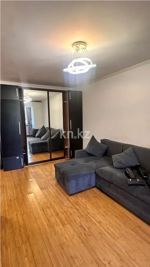 Продажа 1-комнатной квартиры, 30 м², ул. Айтеке би, дом  81 - Продажа квартир в Алматы фото 1 из 5