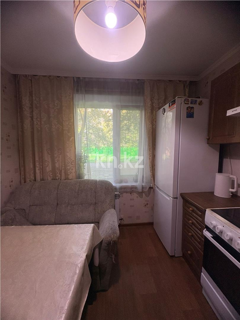 Продажа 3-комнатной квартиры, 65 м² - Продажа  трехкомнатных квартир в Караганде с фото фото 9 из 12