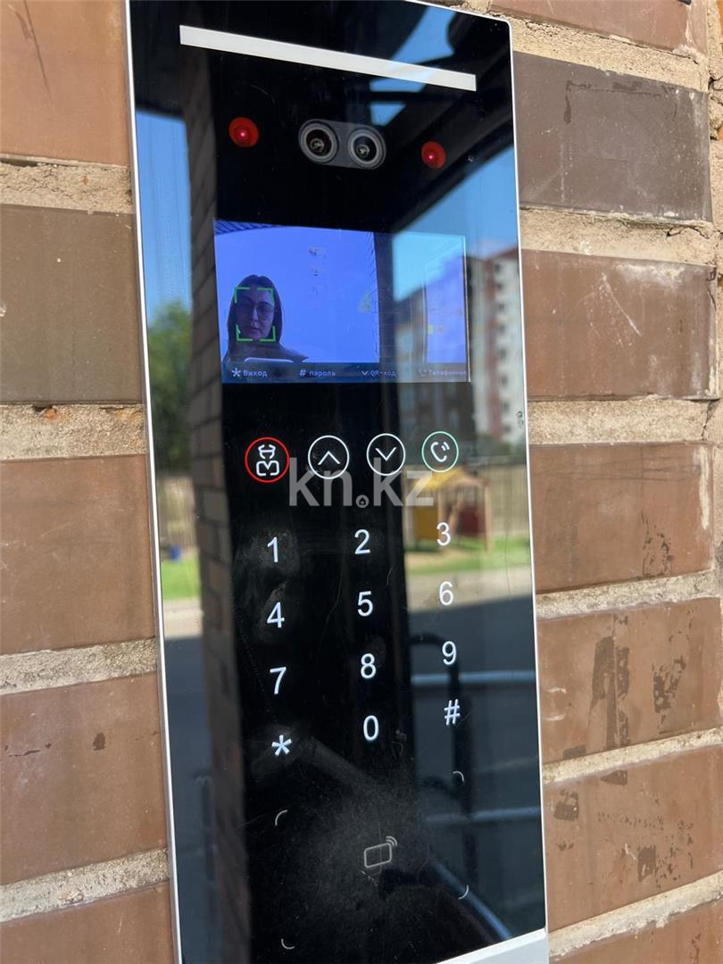 Продажа 3-комнатной квартиры, 95 м², ул. Муканова, дом  1/9 - Продажа  трехкомнатных квартир в Караганде с фото фото 5 из 15