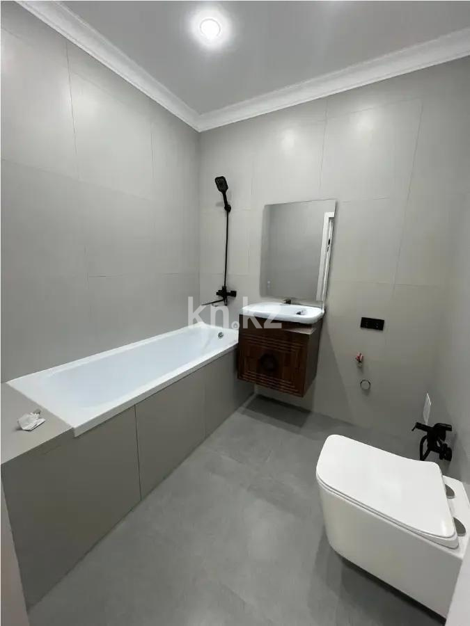 Продажа 1-комнатной квартиры, 30 м², ул. Толе би, дом  28 в Астане - фото 3