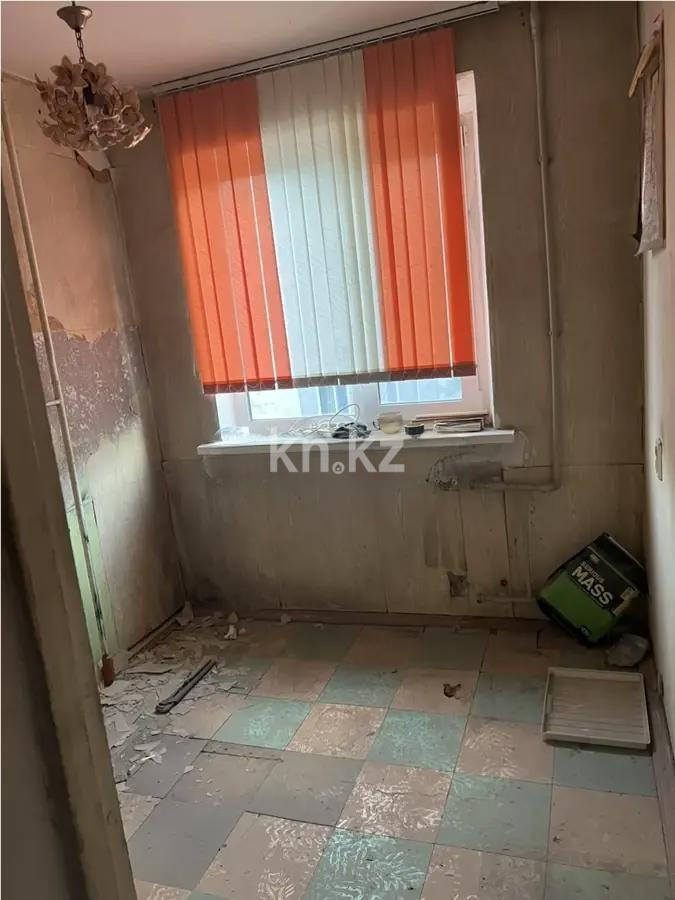 Продажа 4-комнатной квартиры, 67 м², ул. 6-й мик-н, дом  33 в Темиртау - фото 3