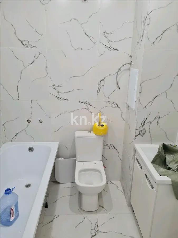 Продажа 1-комнатной квартиры, 38 м², ул. Кургальжинское шоссе, дом  110 в Астане - фото 3