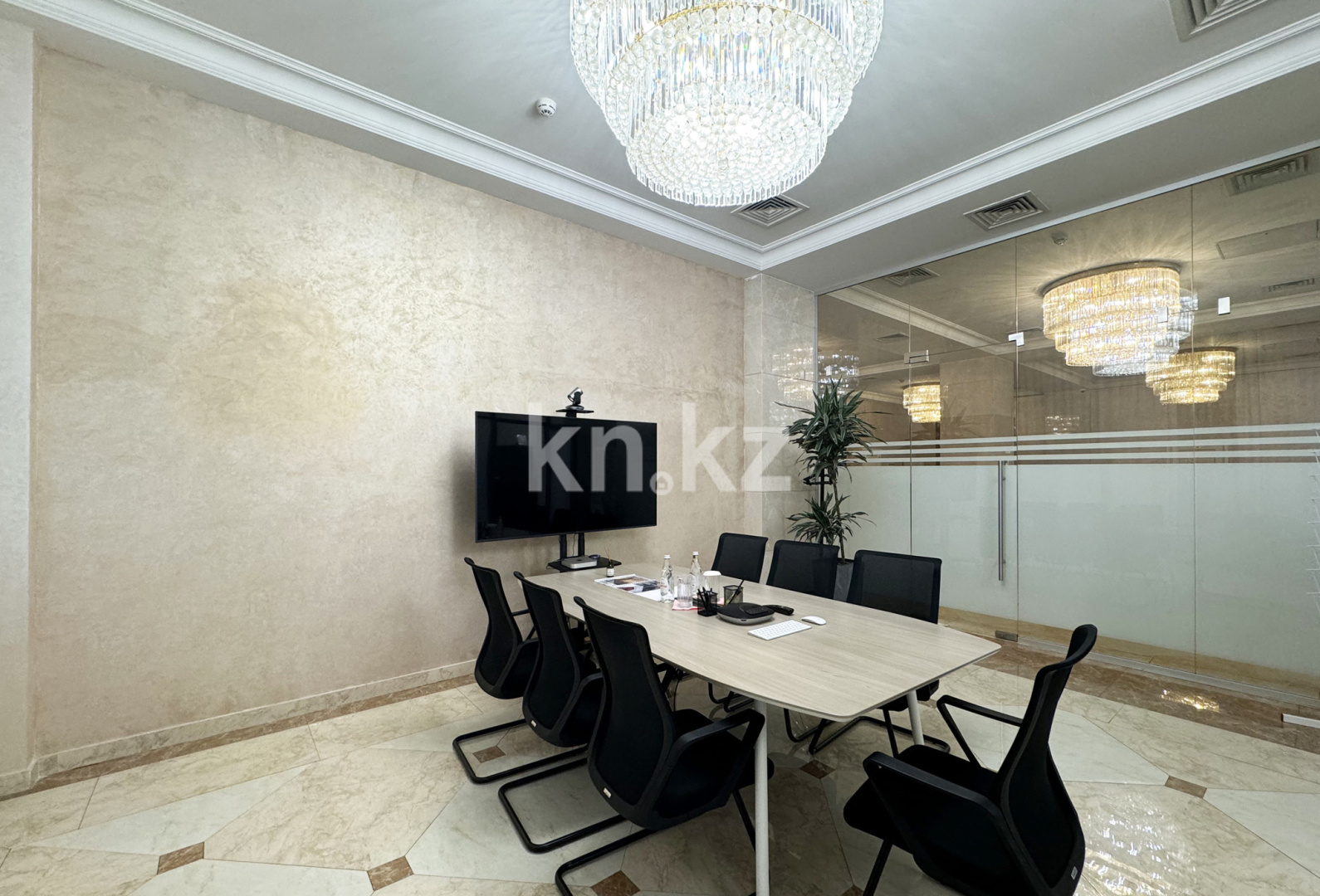 Аренда , Достык, дом  210 - пр. Аль-Фараби - Аренда офисных и торговых помещений в Алматы фото 7 из 12