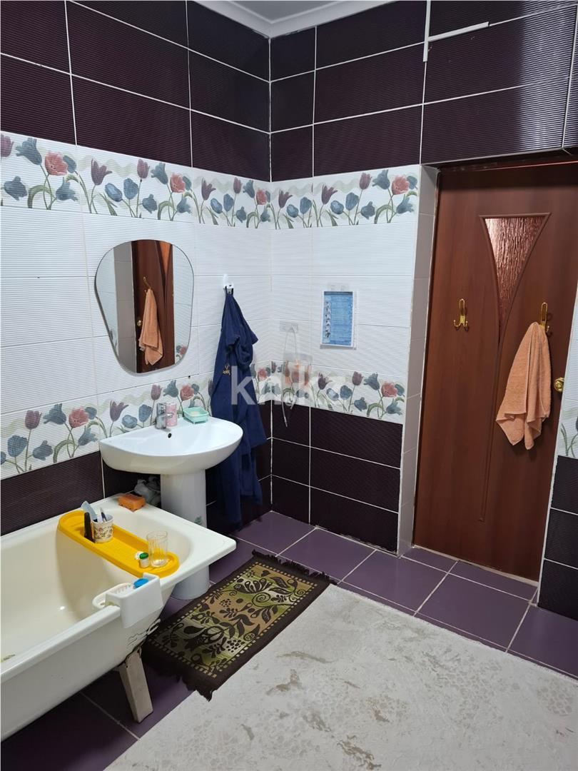 Продажа 6-комнатного дома, 170.8 м², ул. Фазыла Карибжанова - Продажа квартир в Казахстане фото 17 из 22