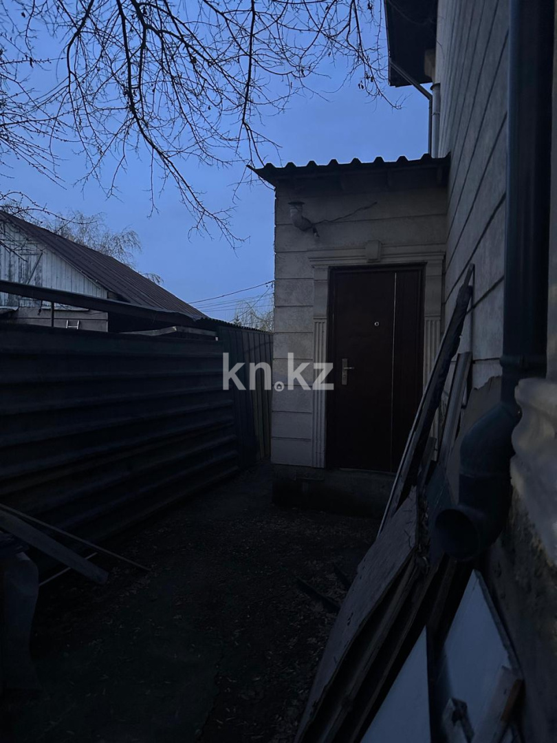 Продажа 7-комнатного дома, 220 м² - Продажа пятикомнатных и более домов, коттеджей в Алматы фото 19 из 27