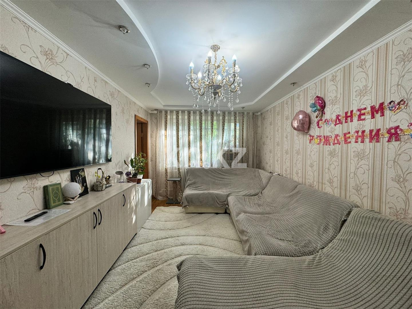 Продажа 3-комнатной квартиры, 60 м², ул. Сатыбалдина - Продажа квартир в Караганде фото 1 из 12