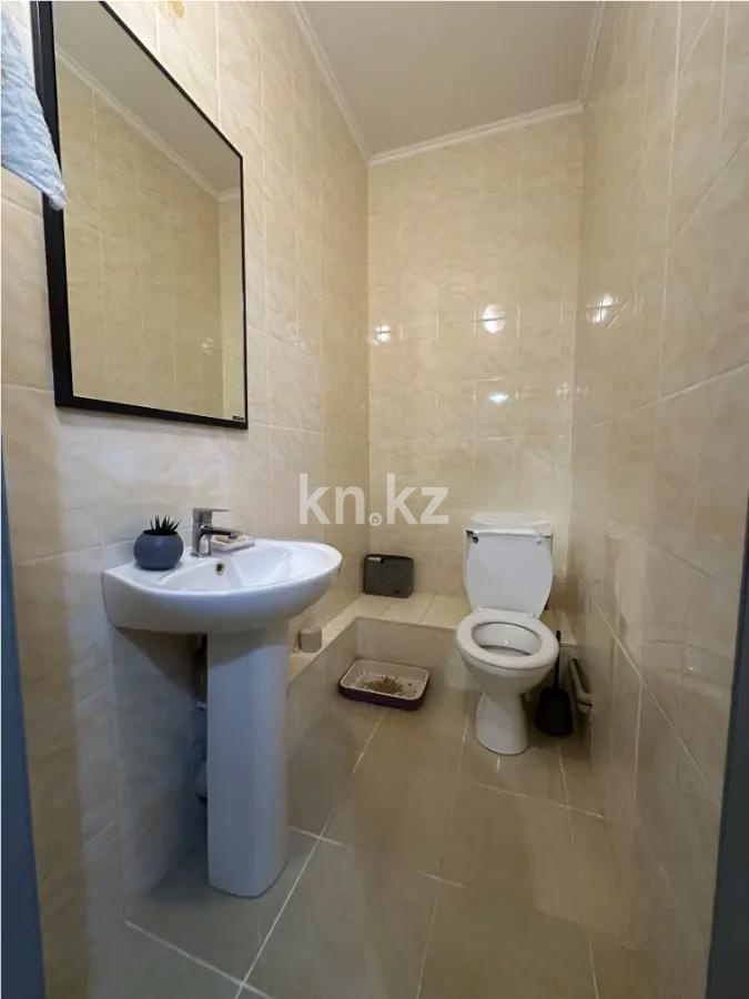 Продажа 3-комнатной квартиры, 78 м², ул. Нуршайыкова, дом  6/1 в Астане - фото 5