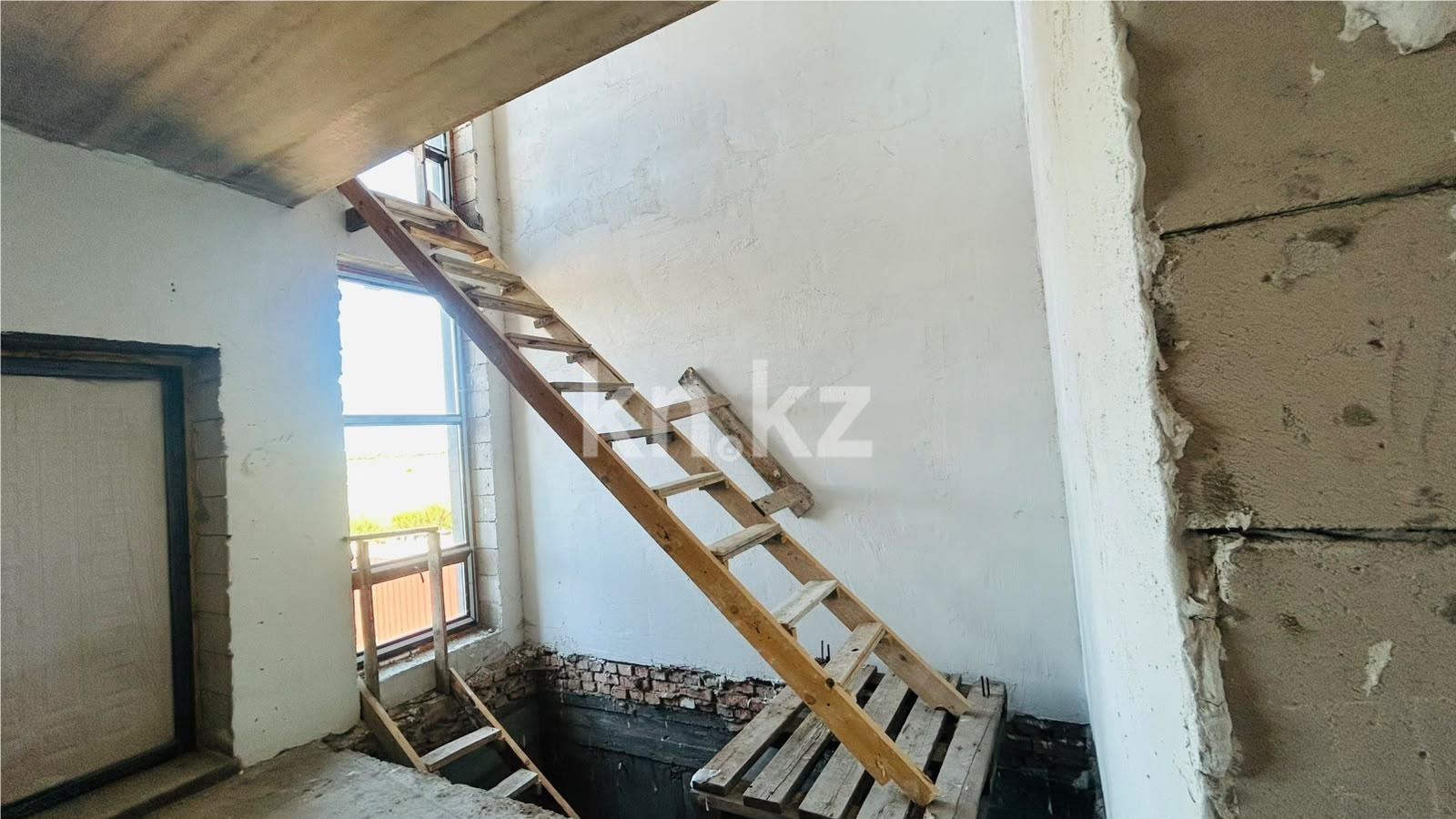 Продажа 5-комнатного дома, 211.5 м² - Продажа домов, коттеджей на Юго-Востоке Караганды фото 6 из 21