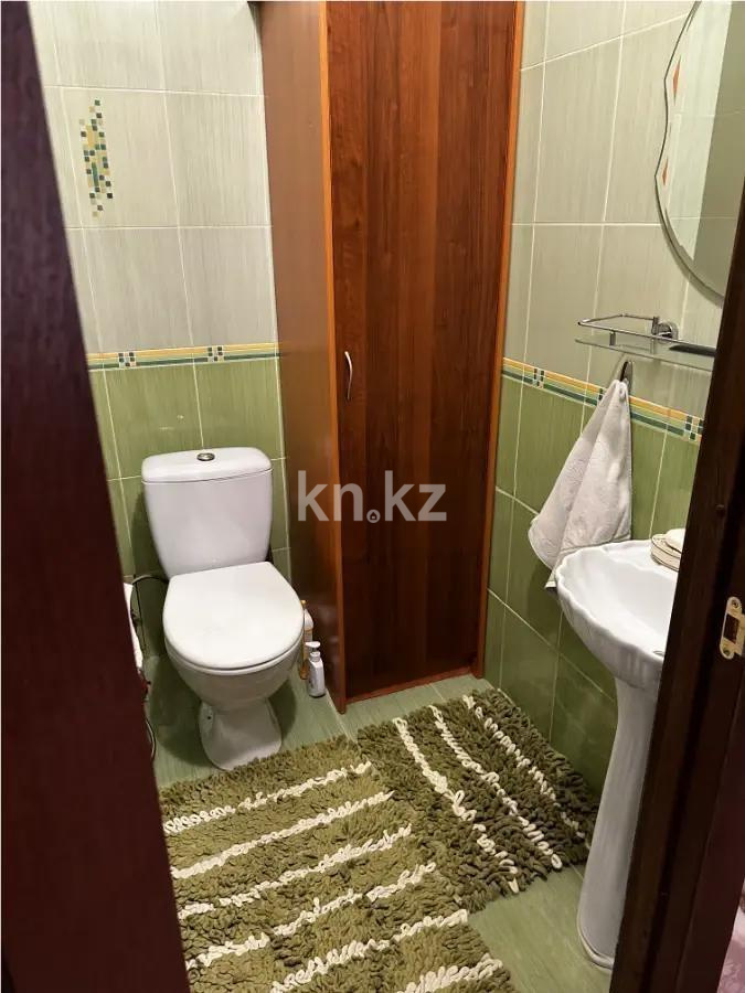 Продажа 2-комнатной квартиры, 63 м², мкр-н Аксай-4, дом  59 в Алматы - фото 5