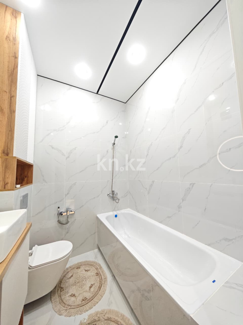 Продажа 2-комнатной квартиры, 59 м², ул. Университетская, дом  18 - Продажа  двухкомнатных квартир в Караганде фото 13 из 16