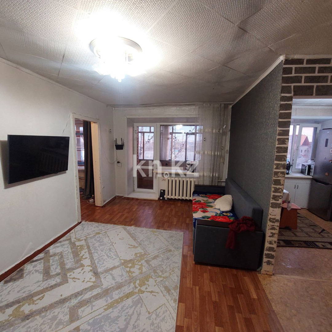 Продажа 2-комнатной квартиры, 42.2 м², ул. Хакимжановой, дом  60 - Продажа и аренда недвижимости в Костанае фото 1 из 11
