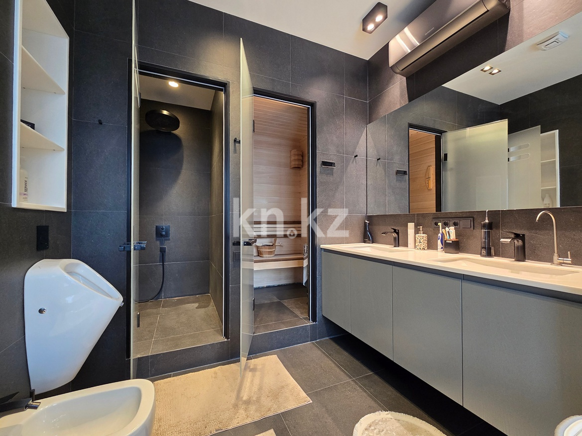 Продажа 6-комнатной квартиры, 269 м² - Продажа  пятикомнатных квартир в Алматы - страница 2 фото 25 из 39