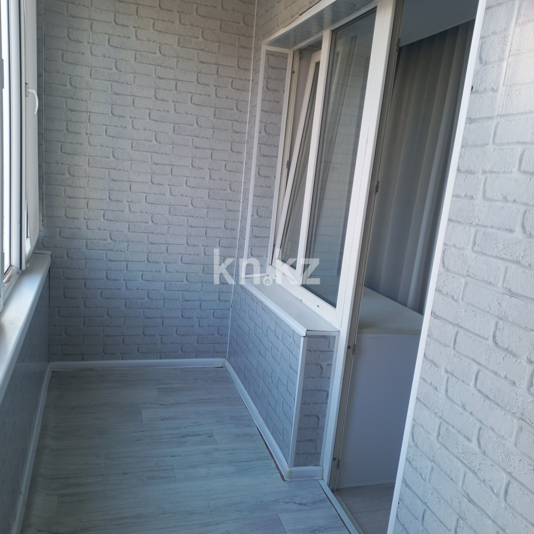 Продажа 2-комнатной квартиры, 69.5 м² в Уральске - фото 2