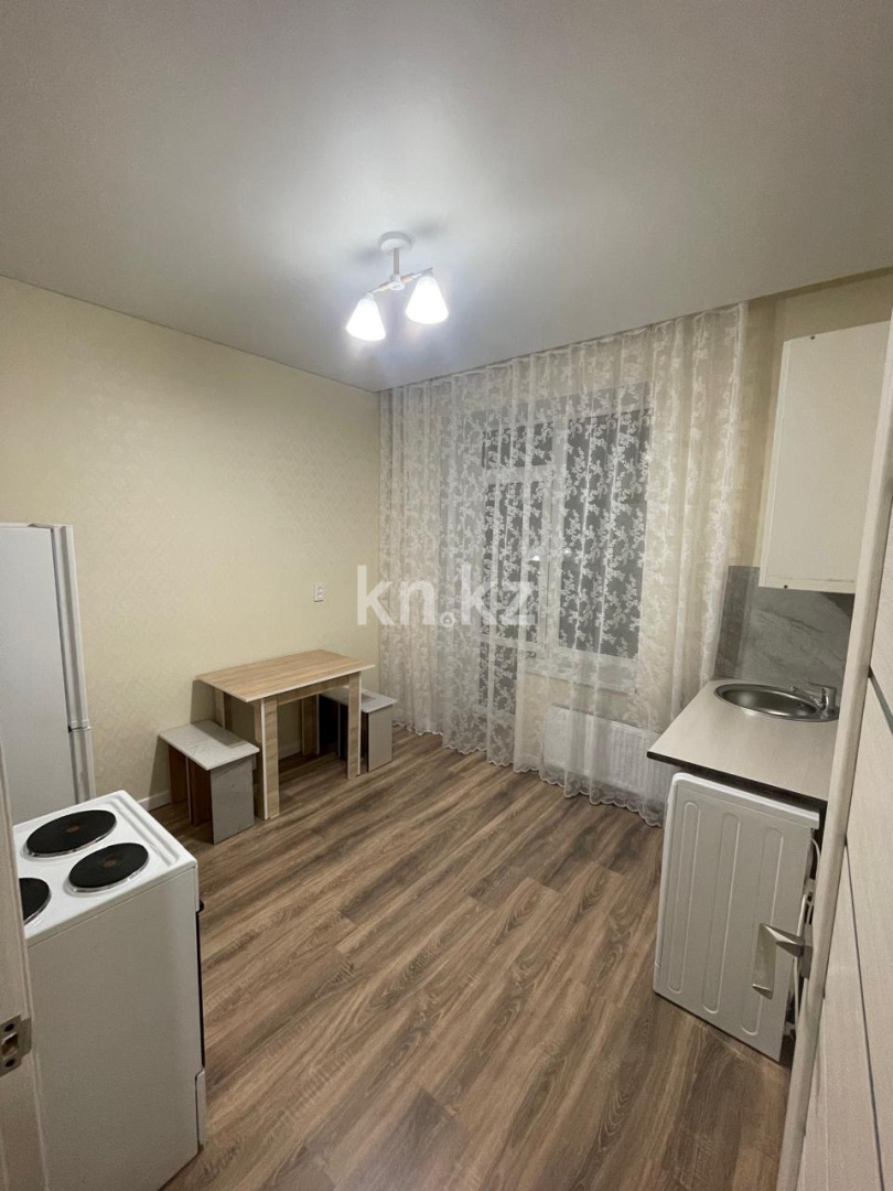 Аренда 1-комнатной квартиры, 38 м² - Аренда квартир помесячно в Астане с фото фото 3 из 8