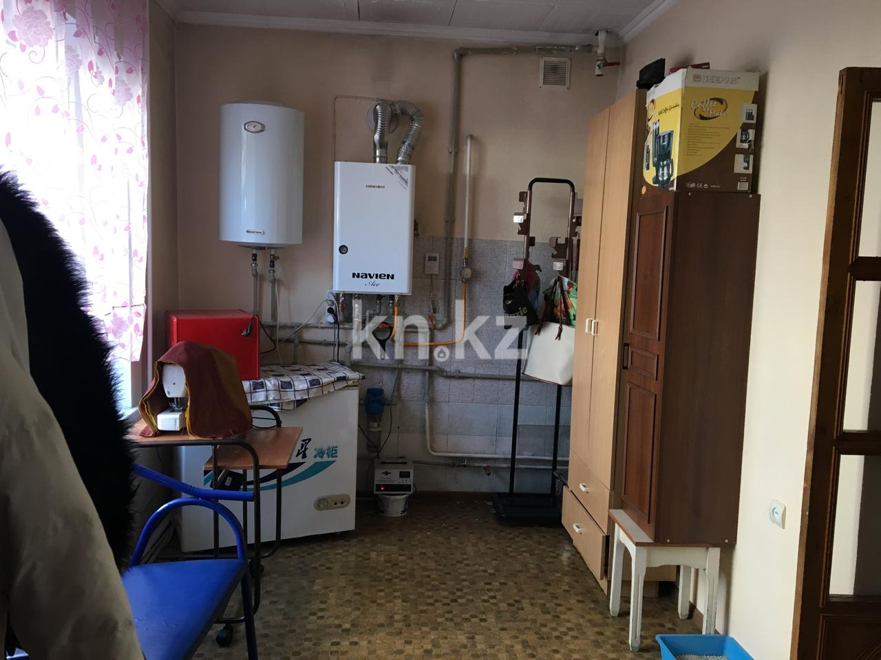 Продажа 6-комнатного дома, 220 м², ул. Шакарима - Продажа домов, коттеджей в Алматы фото 4 из 17