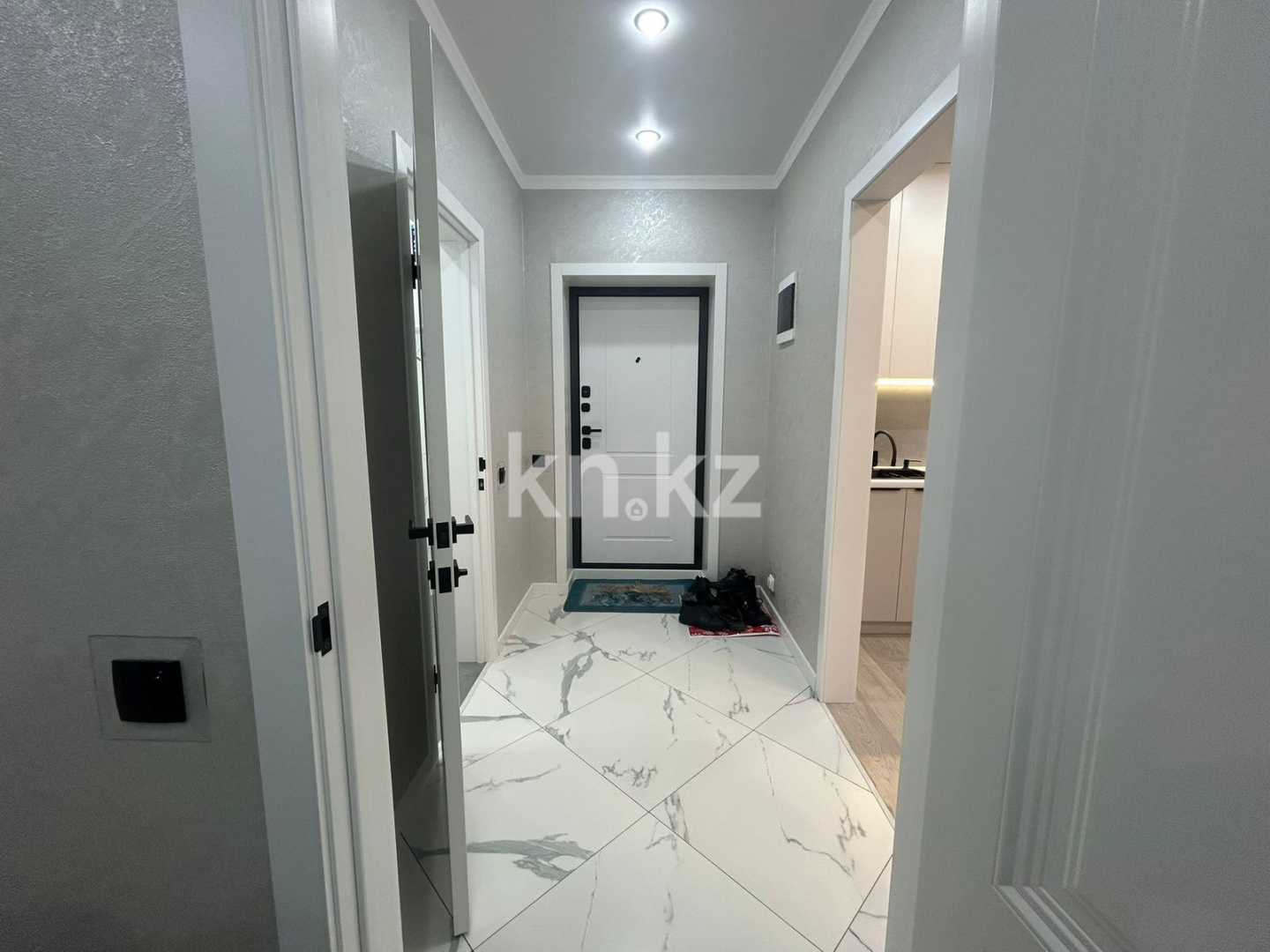 Продажа 2-комнатной квартиры, 41 м², мкр-н Голубые Пруды, дом  3/2 - Продажа  двухкомнатных квартир в Караганде фото 6 из 11