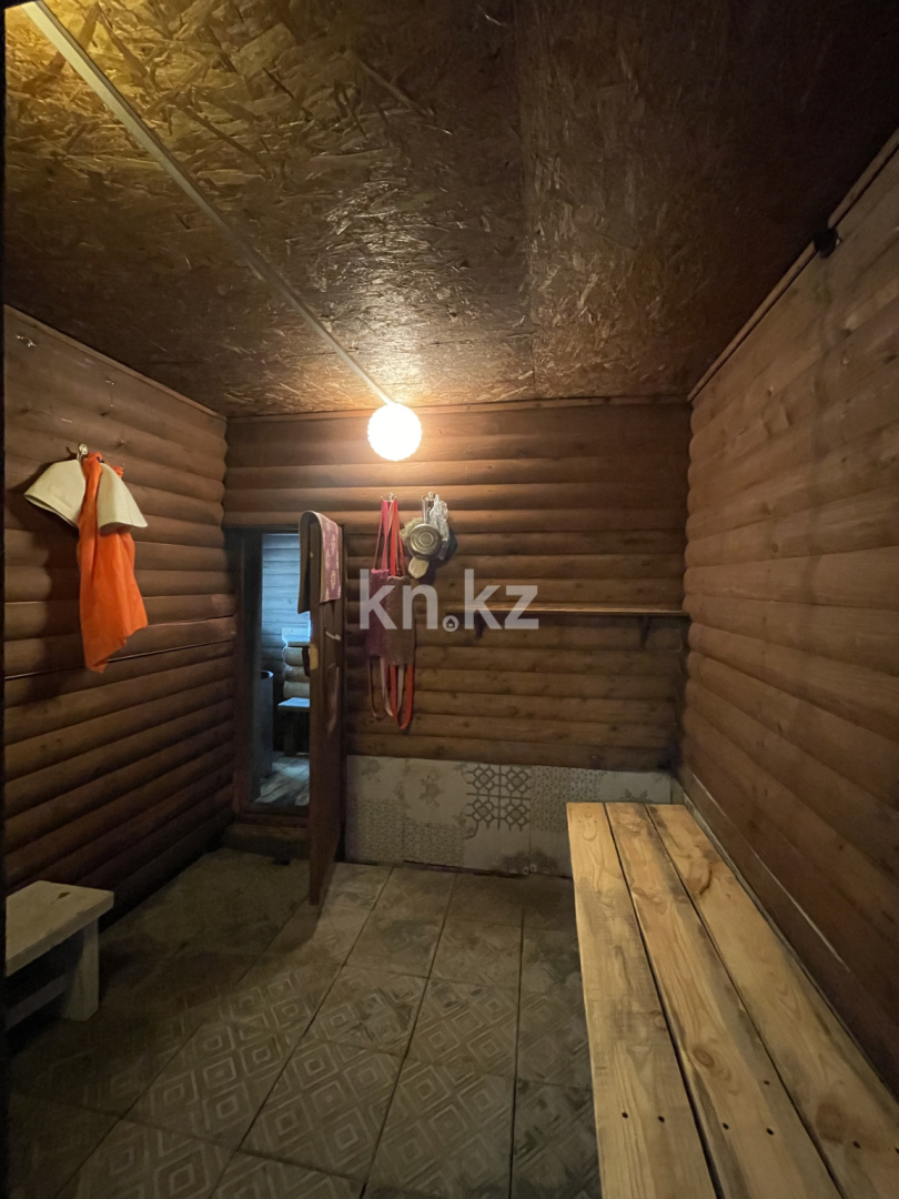 Продажа 4-комнатного дома, 140 м², ул. Ярославская, дом  109 - Продажа и аренда недвижимости в Усть-Каменогорске фото 23 из 32